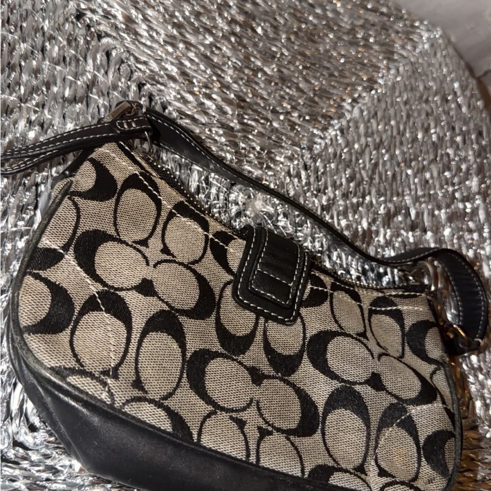 Coach- Stylish Black and Grey Women's Bag - Picture 5 of 8